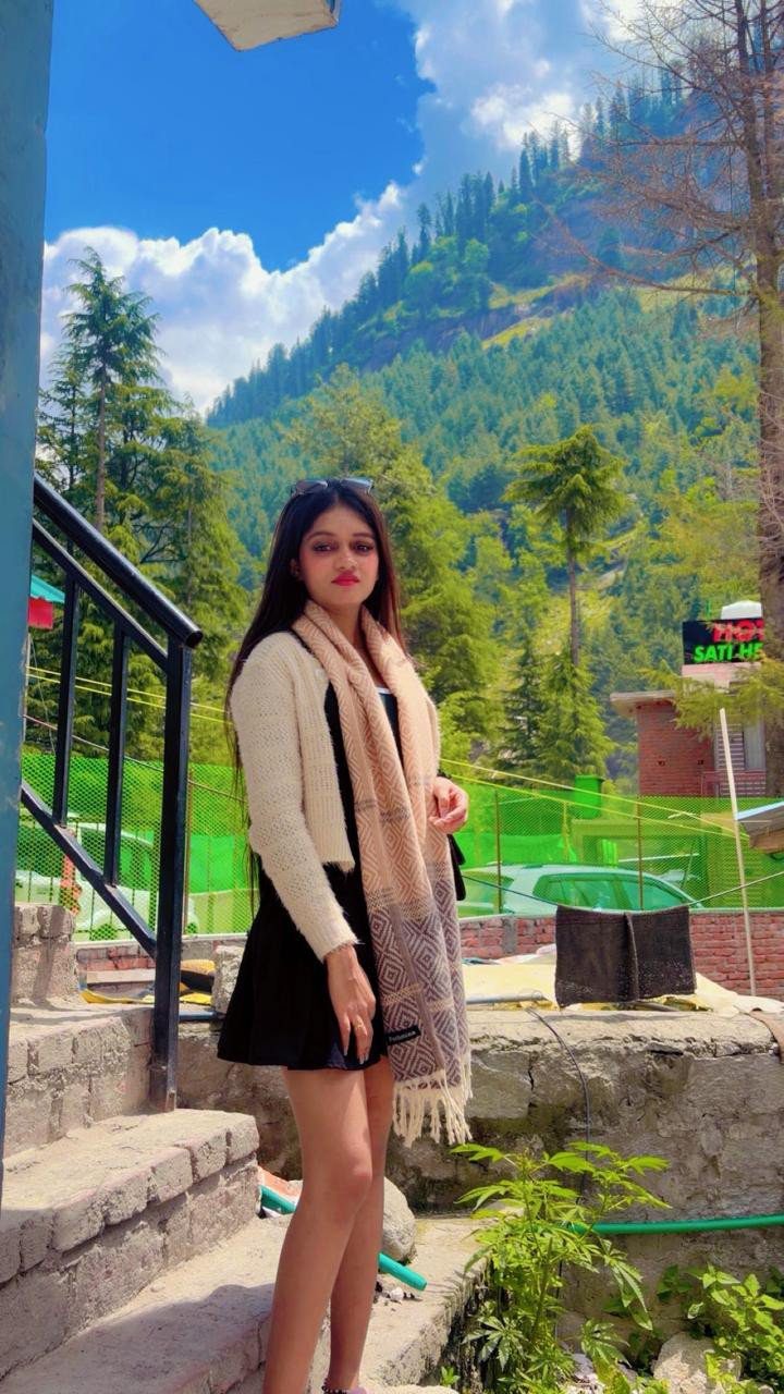 Maahi profile