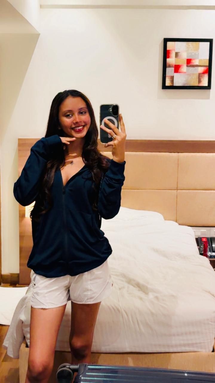 Shakshi photo 2